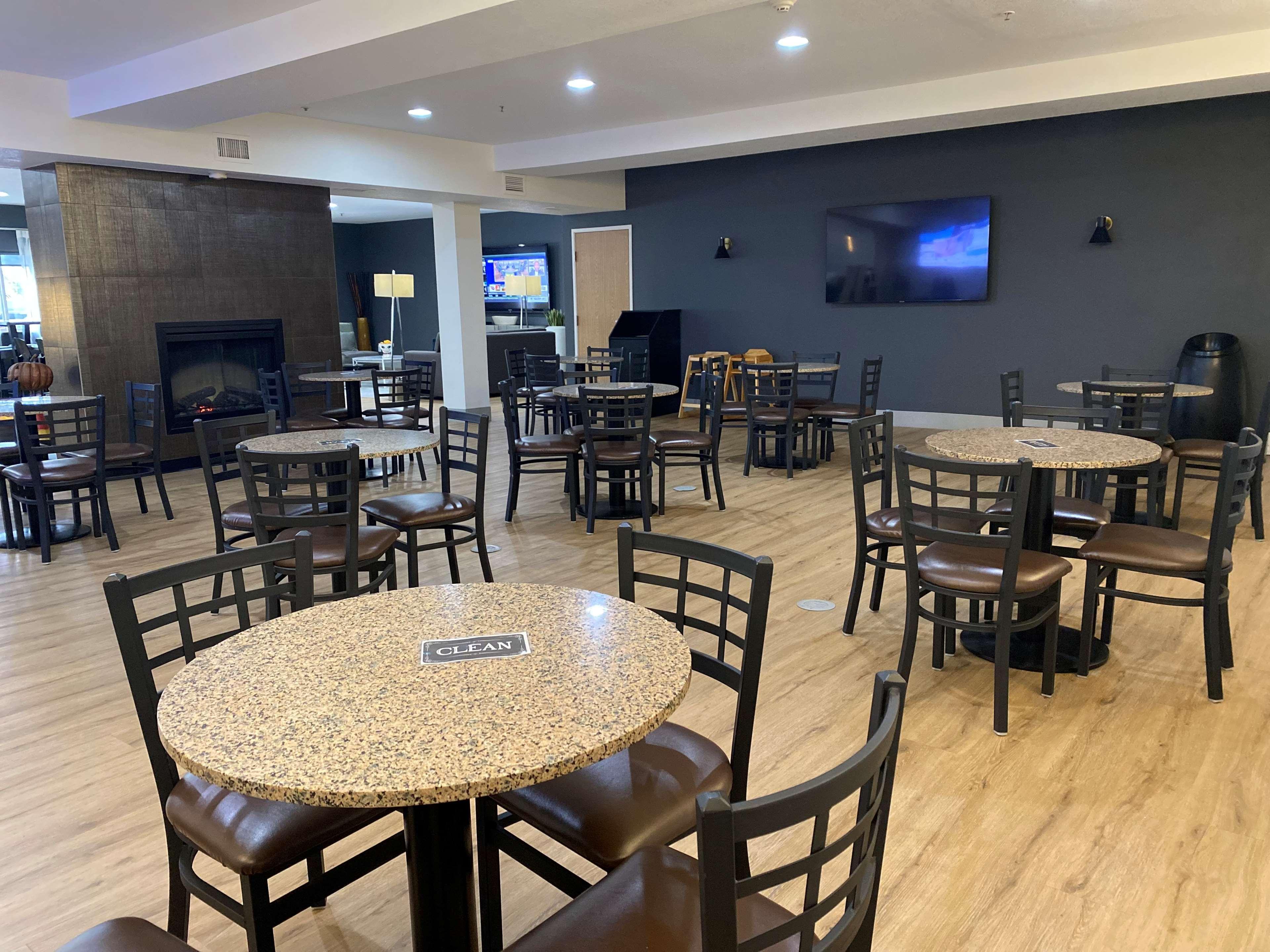 Best Western Plus Peppertree Airport Inn Airway Heights Exteriér fotografie